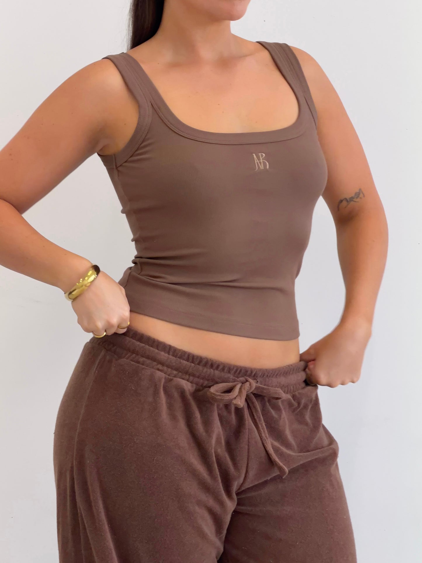 JHM x Remmie Ribbed Tank - Chocolate